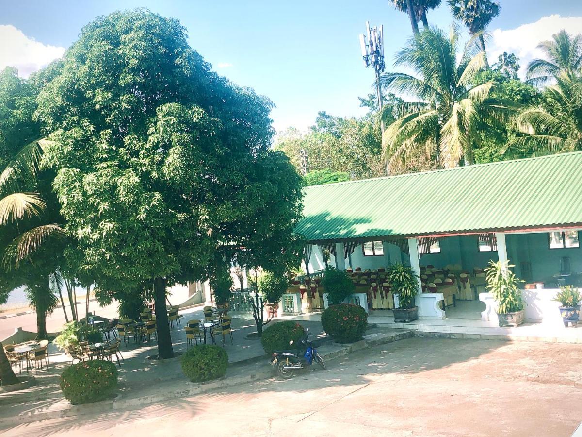 Mekong Hotel Thakhek Ngoại thất bức ảnh