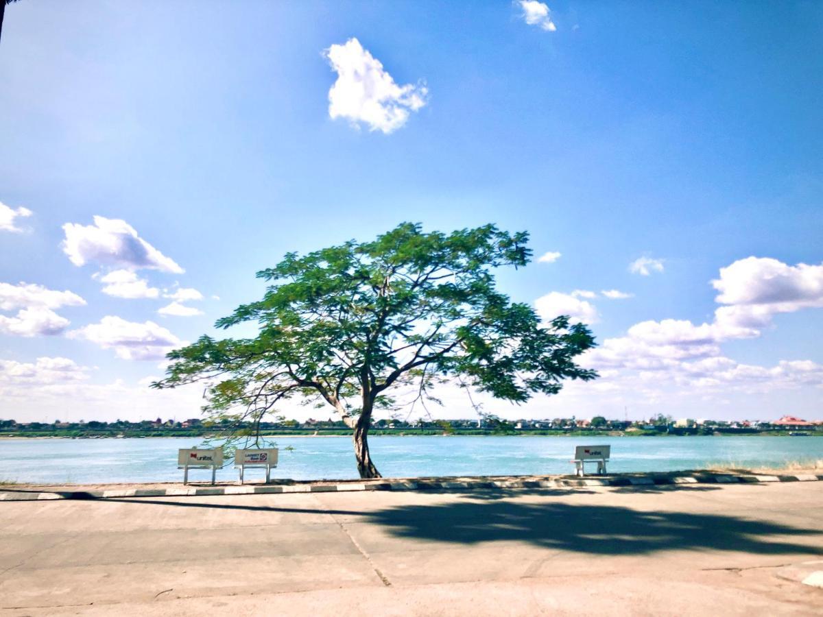 Mekong Hotel Thakhek Ngoại thất bức ảnh
